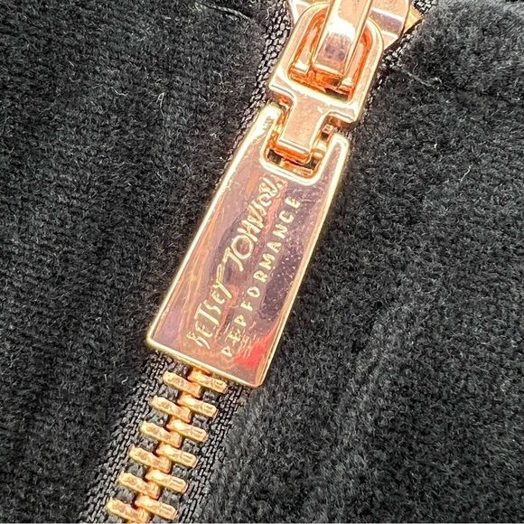 Betsey Johnson Velour Hoodie Zip Front Black Size Small Love! Lips Patch New NWT - Picture 5 of 8